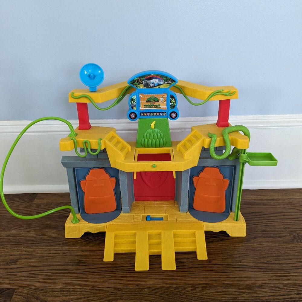 ⭐ Paw Patrol Monkey Temple & Tracker + Vehicle